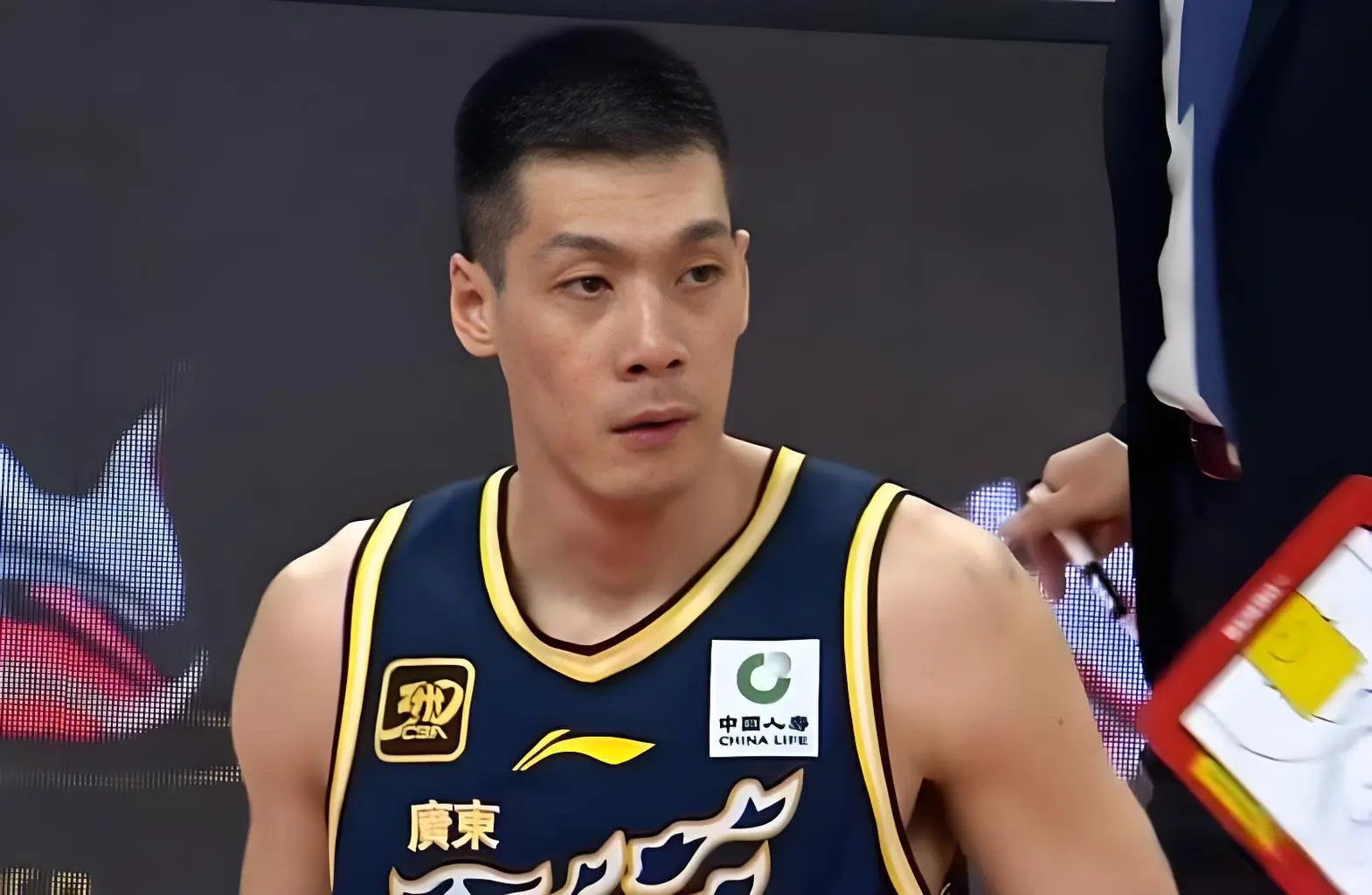 20+10+6+3！广东18岁小将统治攻防 任骏飞亲自上场教导 杜锋很满意