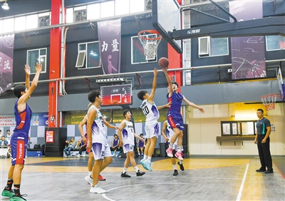 全市青少年阳光体育大会篮球赛开赛
