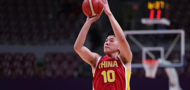 四连胜挺进四强！目前的这支中国男篮成功了吗？郭士强成功了吗？