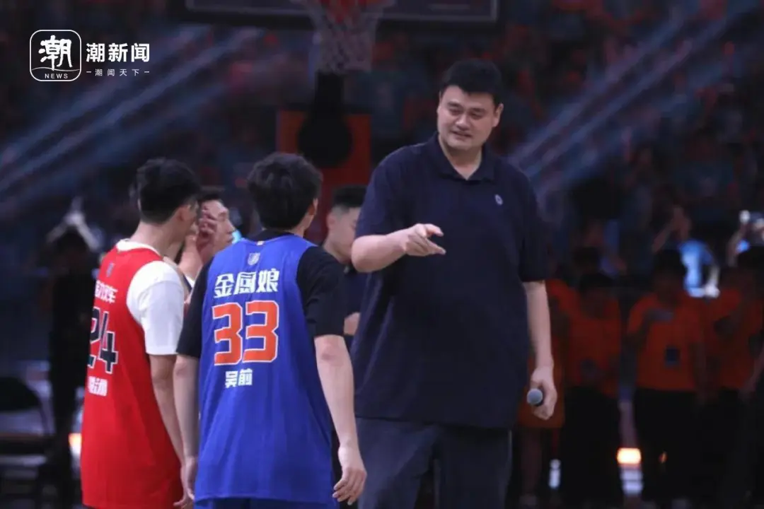 杭州赢了！姚明惊喜现身，自嘲是最不会投三分的人