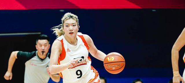 110比50大胜60分！女篮霸主全运豪取5连胜：韩旭14分李梦2分！