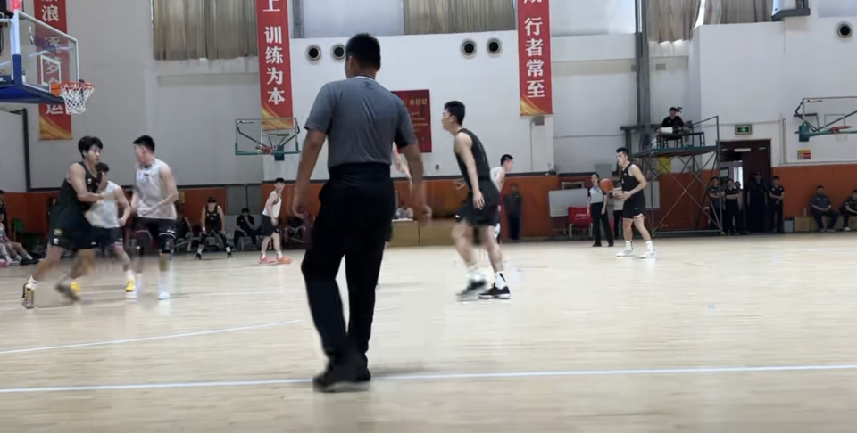 热身赛丨王证7记三分球难救主，山东高速78：81辽宁