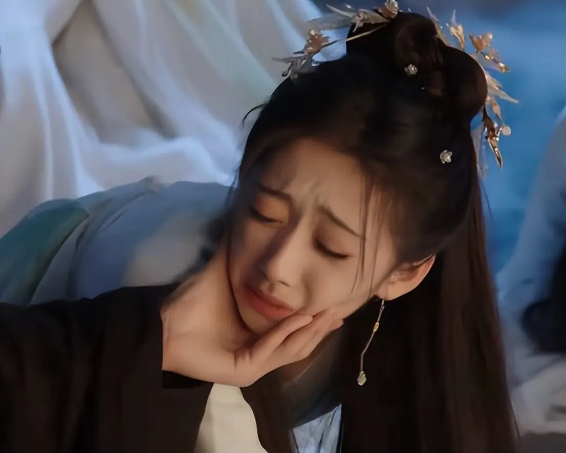 《献鱼》与《生万物》各看6集，一部上头，一部昏昏欲睡