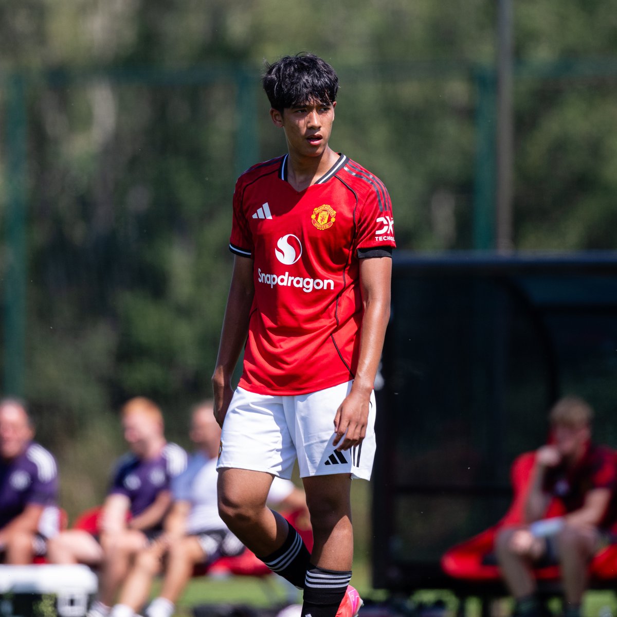 名宿达伦-弗莱彻挂帅，曼联U18今日迎青年联赛首战