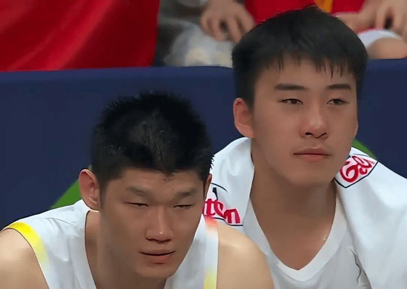 媒体人：胡金秋和王俊杰的内线目前在亚洲杯肯定是一流水平