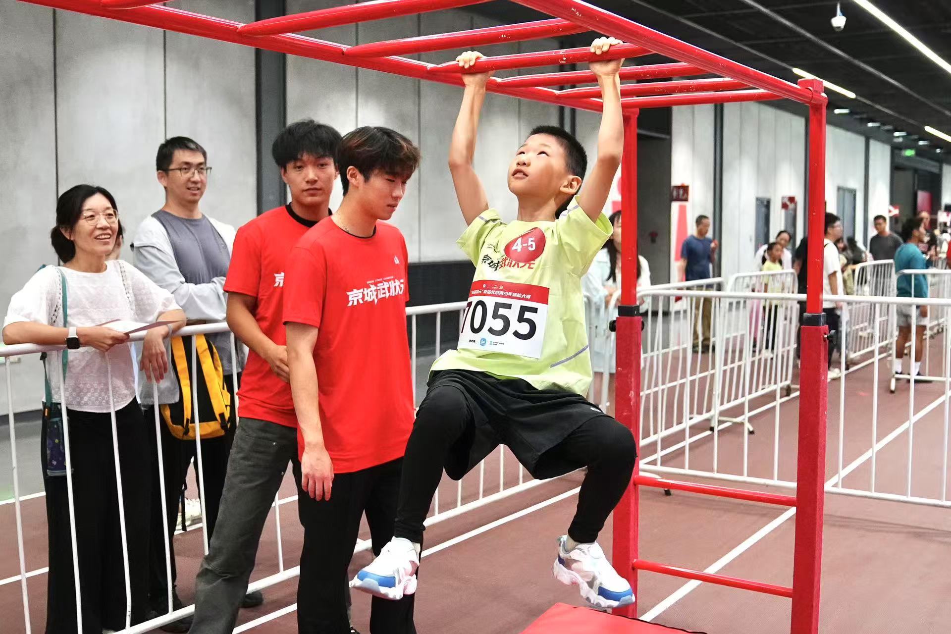 “京城武状元”青少年体能大赛开赛 近500小选手参加