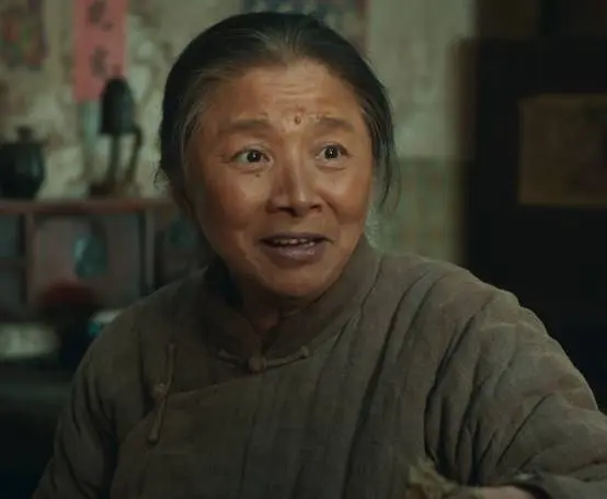 《献鱼》与《生万物》各看6集，一部上头，一部昏昏欲睡