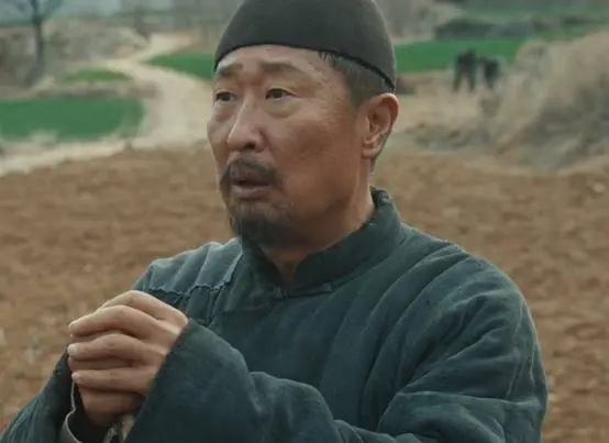 《献鱼》与《生万物》各看6集，一部上头，一部昏昏欲睡