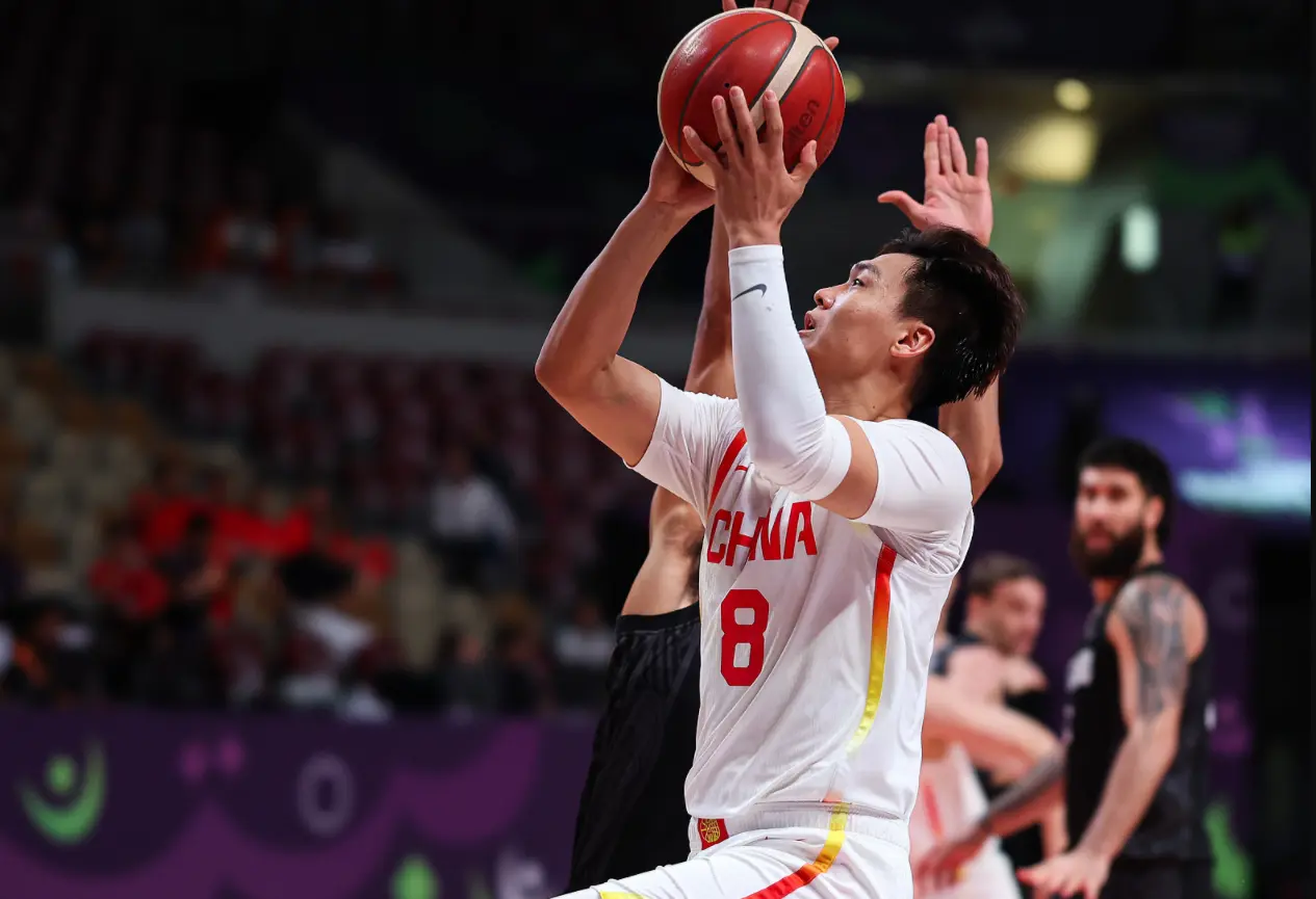 中国男篮98-84击败新西兰队，时隔10年，再一次闯进亚洲杯决赛