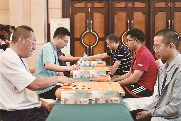 “汉酱杯”围棋赛在连拉开战幕