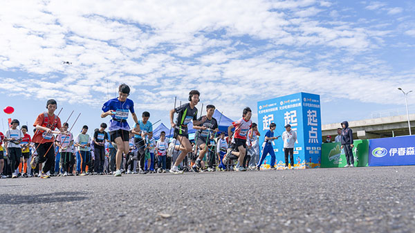 2025年全国青少年无线电测向锦标赛开赛