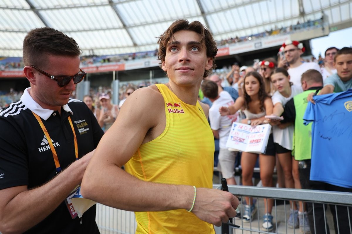 杜普兰蒂斯6.10米获西里西亚站男子撑杆跳冠军，钻石联赛46连胜