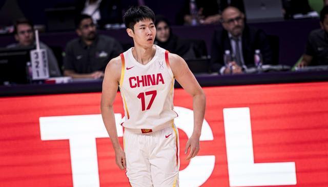 太平庸了！青岛队锋线大将好像完全游离于中国队的体系之外？
