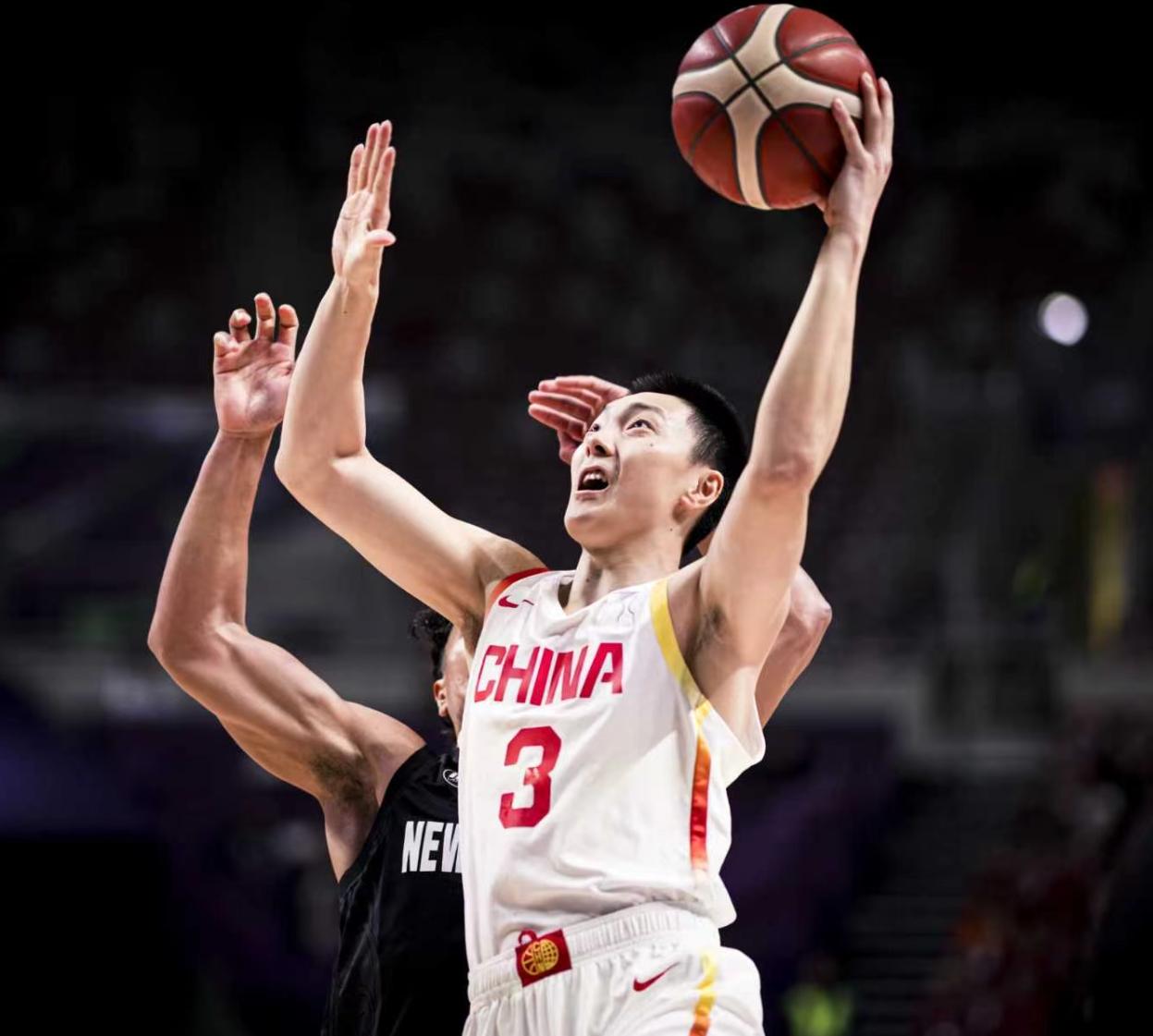 末节被DNP也该夸！胡明轩14分钟13分成奇兵 找回信心