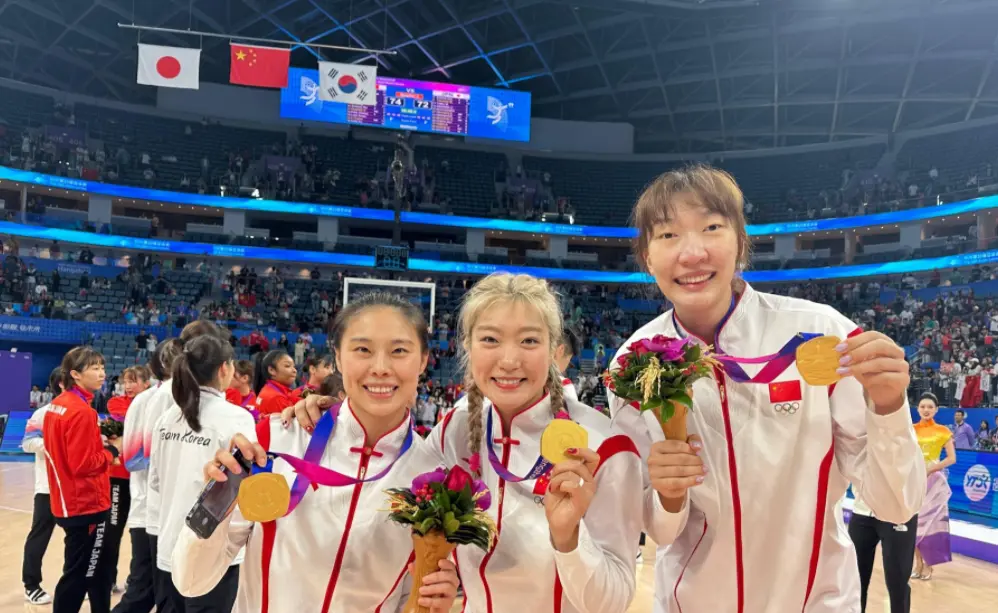 60分大胜后又赢了62分！女篮霸主锁定第1晋级：冲击全运冠军稳了