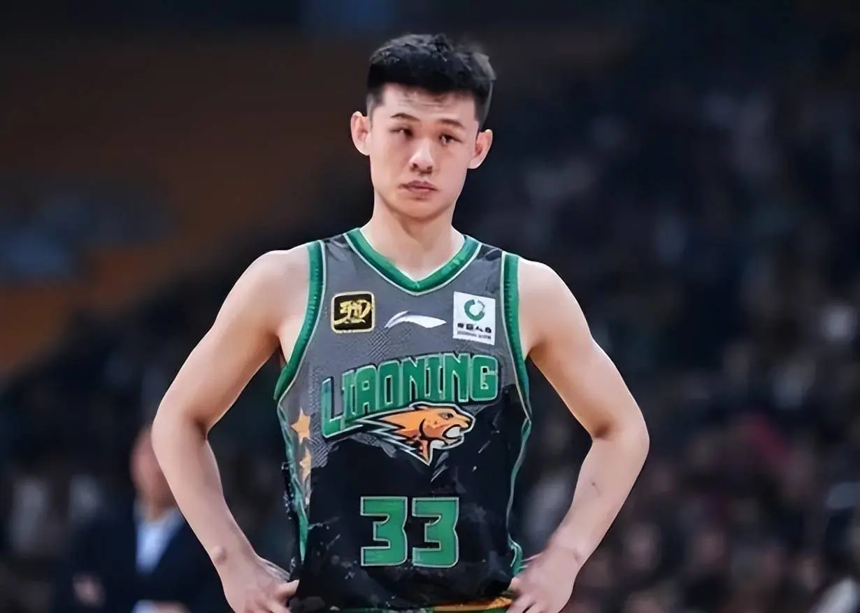 恭喜，媒体人曝辽宁男篮和赵继伟达成4年顶薪续约，待遇超郭艾伦
