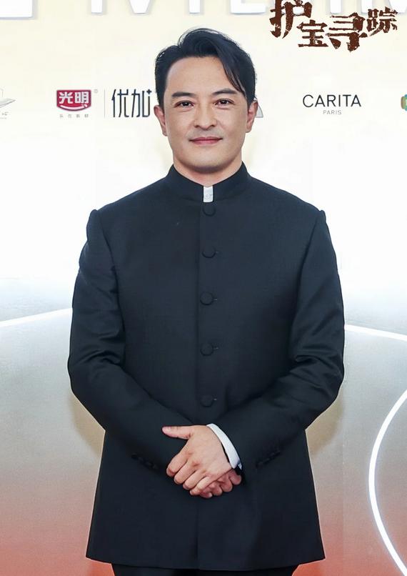 富大龙饶敏莉离婚：结婚12年，仍无房无子女，爱情终究输给了现实