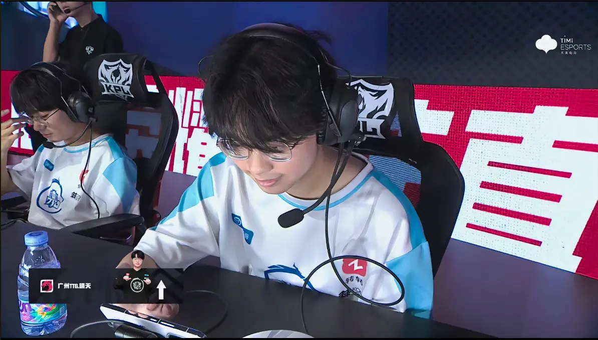 AG3-0TTG，锁定S1首轮打狼队，轩染状态拉满，久哲轮换佳心