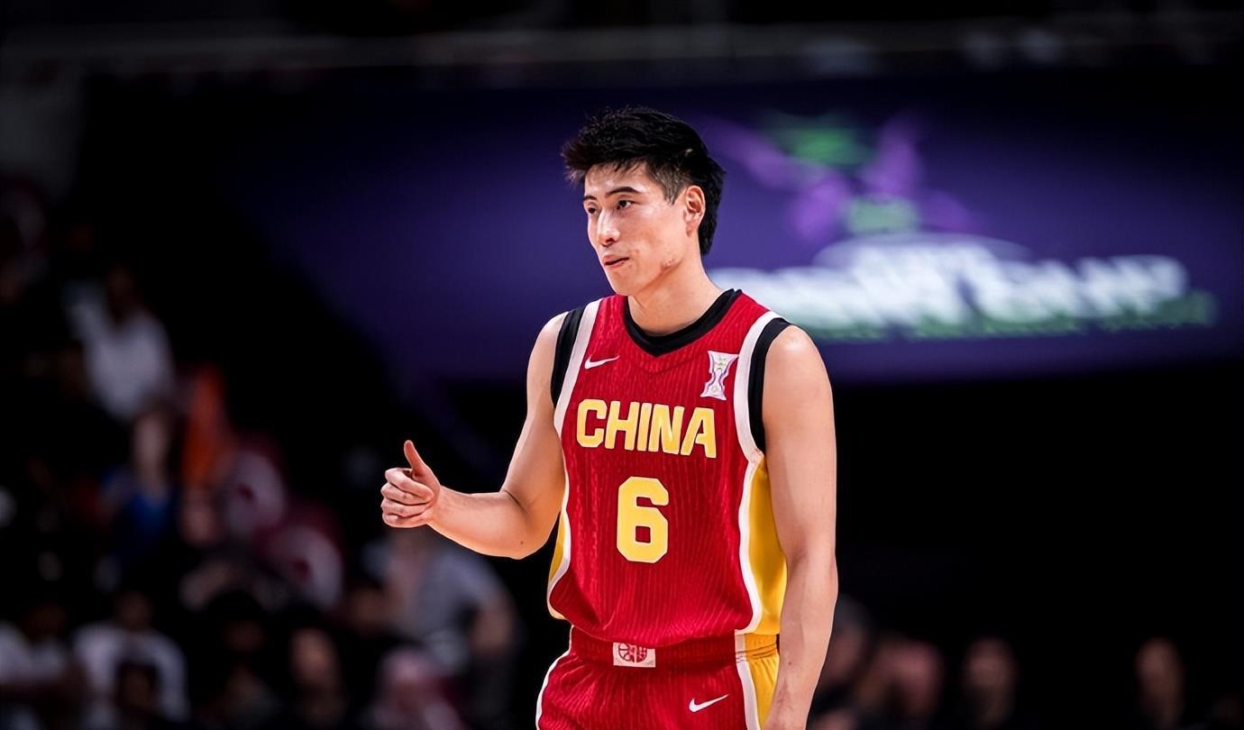 澳大利亚主帅大赞中国2小将！他俩是未来核心，不是胡明轩胡金秋