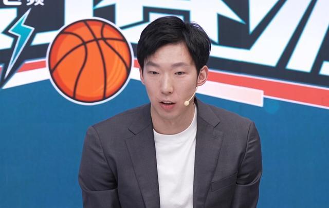 周琦决赛解说惹争议！各种悲观吹澳大利亚，网友：赵继伟都破音了