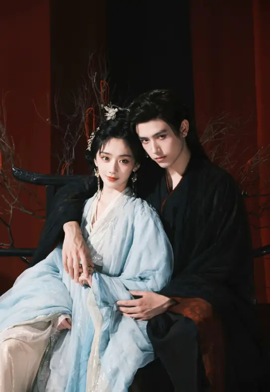 双目无神、宽脸厚嘴，却要演艳压曾黎，《献鱼》谁的审美有问题