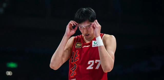 就在刚刚！中国男篮传来胡金秋、王俊杰、周琦最新消息