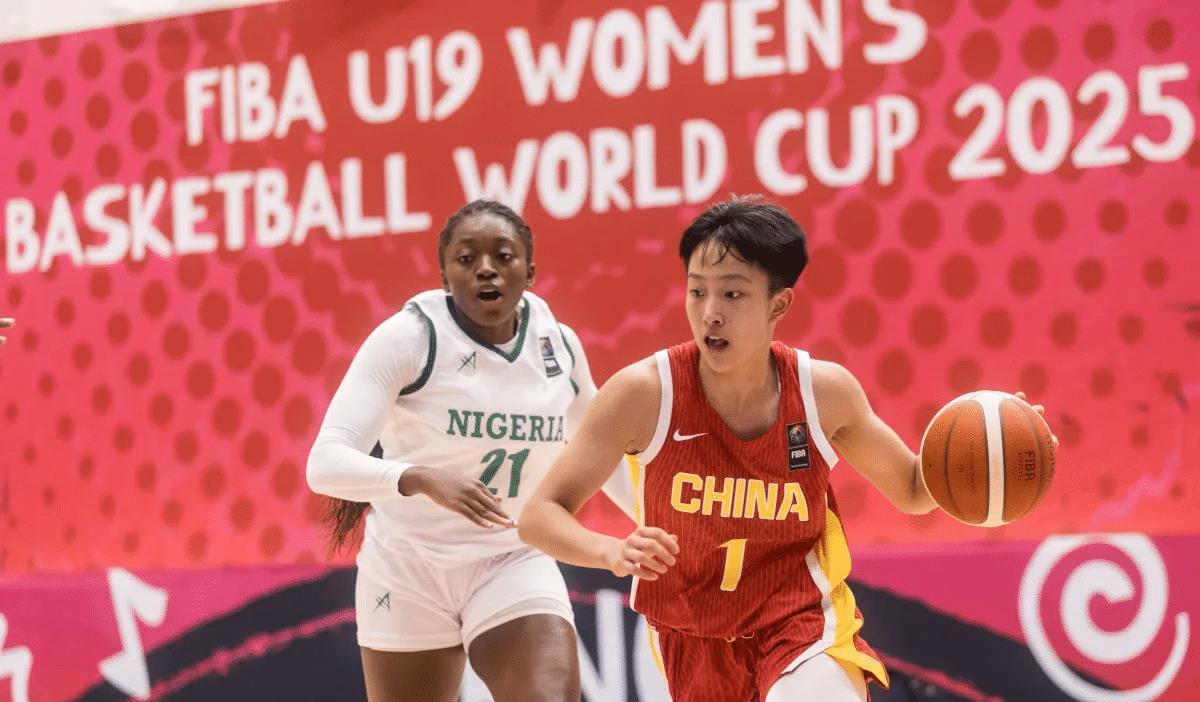 恭喜！中国女篮18岁1米75篮板王入队，宫鲁鸣主导换血：搭档张子宇？