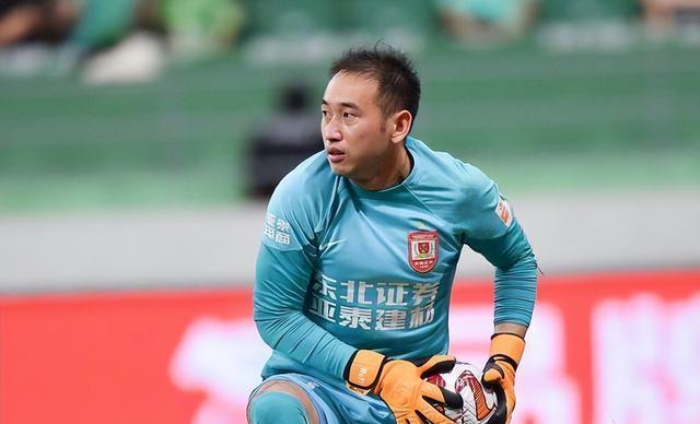 以命相搏！70岁老将合体，中超垫底队逆袭保级？