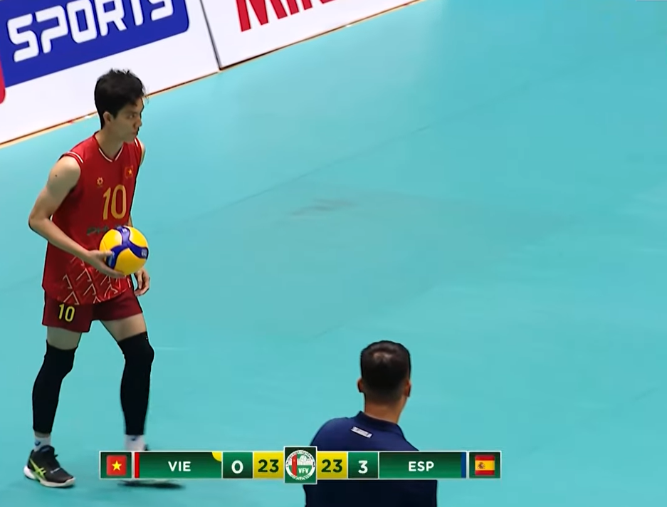 0-4！越南女排被横扫 西班牙女排爆冷门 碧泉哥无力回天