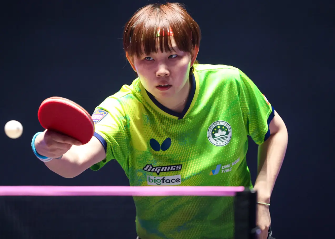 瑞典大满贯：朱雨玲打疯了！3-0横扫奥运亚军，轻松晋级32强