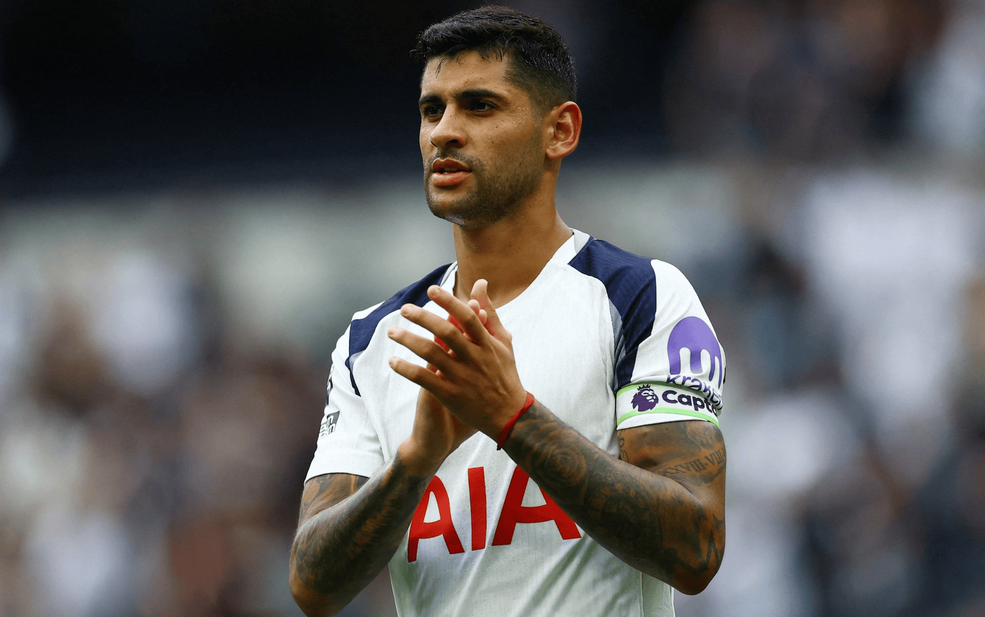 电讯报独家：罗梅罗续约后，热刺给予他队长+全队最高薪待遇