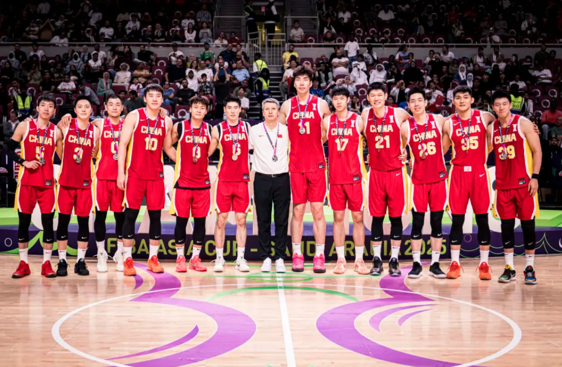 沙特官方晒亚洲杯完整排名：回顾中国亚军之旅 连赞男篮三位大将