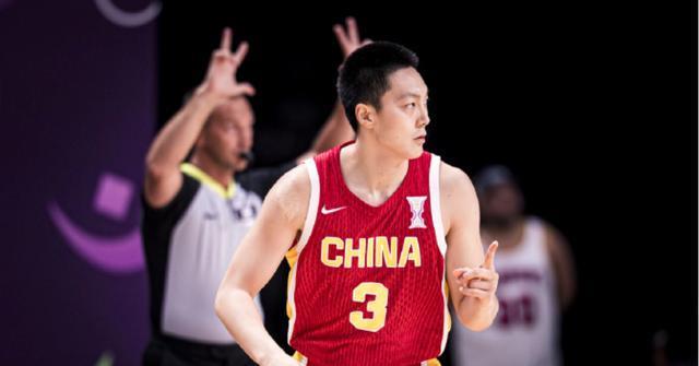 中国男篮众将发文总结亚洲杯 王俊杰晒胡明轩“胡子照” 队友们互动