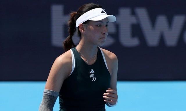 2-1！0-2！中国金花喜忧参半，3人晋级，3人出局，王欣瑜强势冲冠