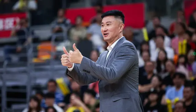 正式确定！CBA顶级内线加盟广东宏远，携手胡明轩，杜锋冲击冠军