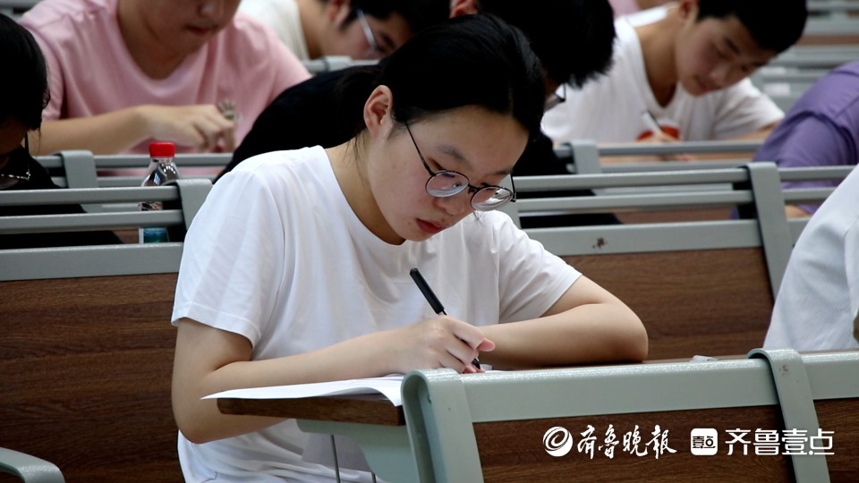 千余名选手同台竞技！山东省第七届中小学生作文大赛枣庄赛区开赛