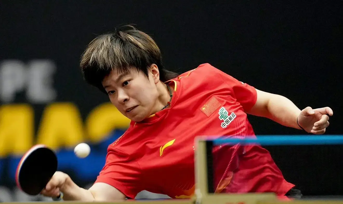 女单16强决出八席！国乒两人被淘汰，王曼昱速胜，王艺迪3-0横扫