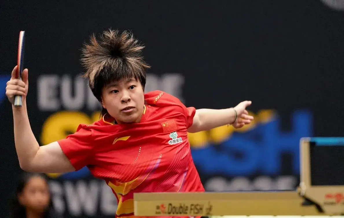 女单16强决出八席！国乒两人被淘汰，王曼昱速胜，王艺迪3-0横扫
