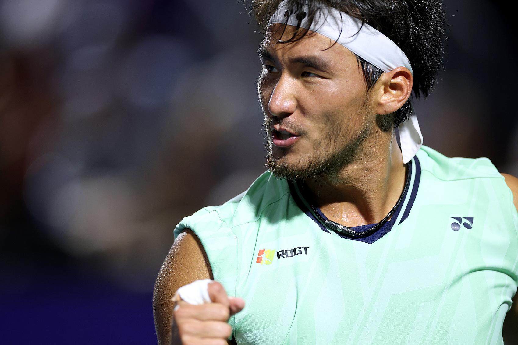 【ATP温斯顿·塞勒姆站】爆冷！中国选手布云朝克特战胜头号种子西西帕斯