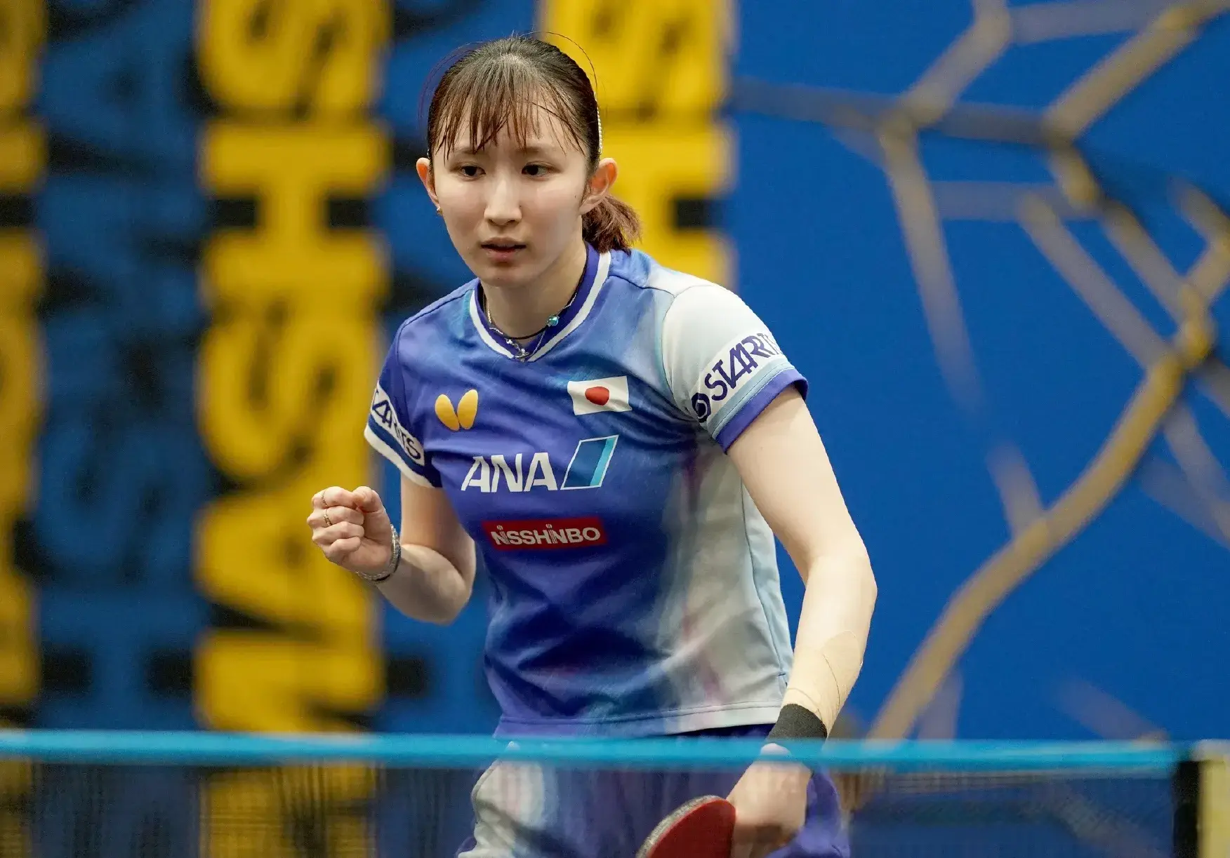 瑞典大满贯:早田希娜3:0申裕斌晋级16强，下一轮或再战孙颖莎