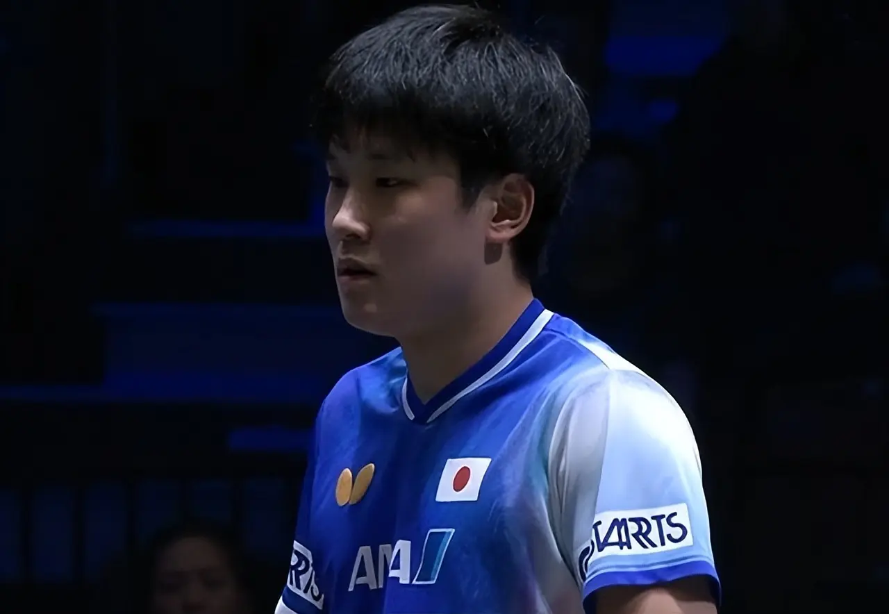 国乒劲敌轰11-1，仅耗时17分钟，造惨案！狂揽7连胜，背靠背冲冠