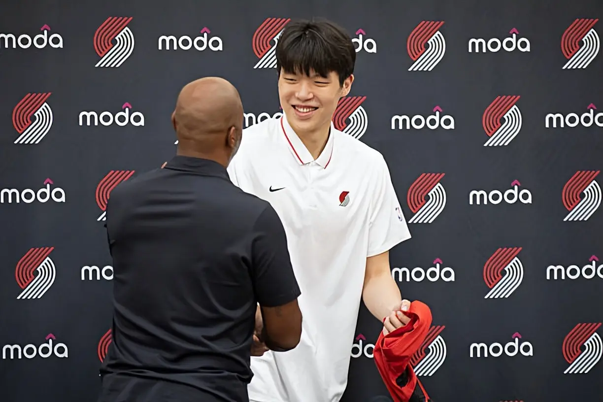 ESPN分析师：杨瀚森已经具备了丰富的技能包，这是很多人所没有的