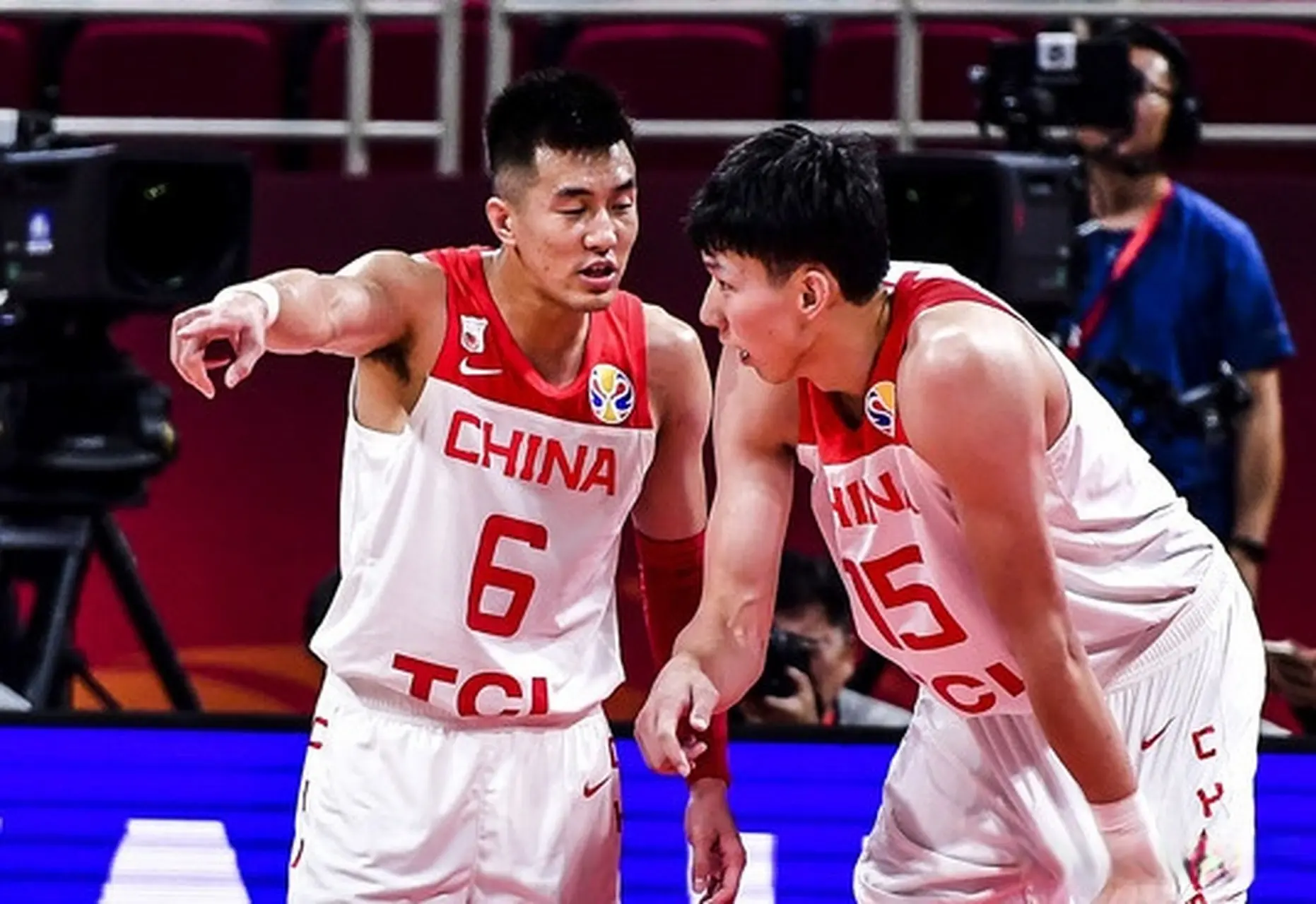 王俊杰：此人导致我颁奖时哭，开赛前两小时通知我首发，我都蒙了