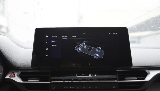 曾排队提车，如今降6万多，长近5米2，2.5L混动+四驱，油耗4.95L