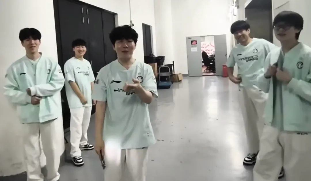 “LPL官方断更IG和BLG操作TOP5”火了，事后道歉，因团队工作疏忽