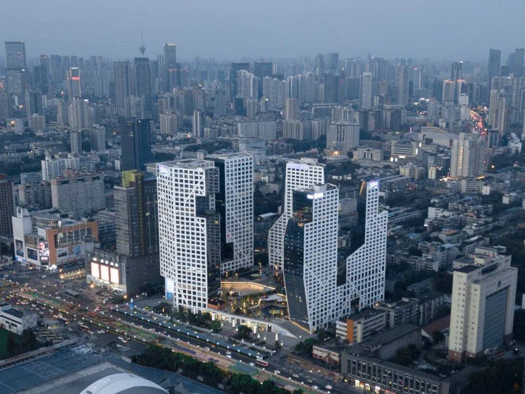 一汽奥迪2025成都“绿马”开跑在即，参赛物资领取攻略请查收！