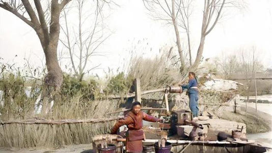 老北京什刹海110年前啥模样？没自来水全靠井，生活却超有味
