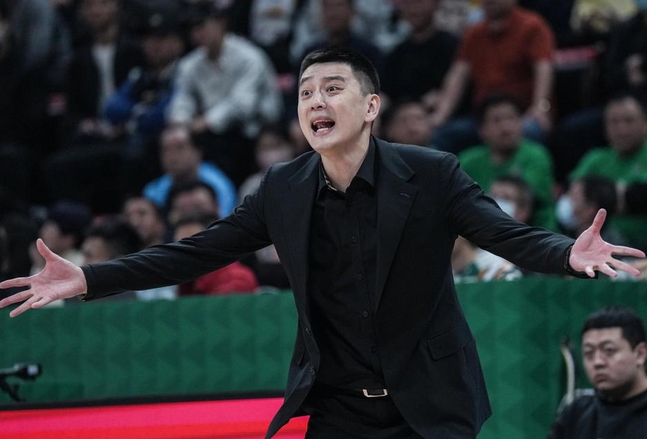 CBA重磅交易！辽篮2换1引进顶级锋线，杨鸣要打乱争冠格局？