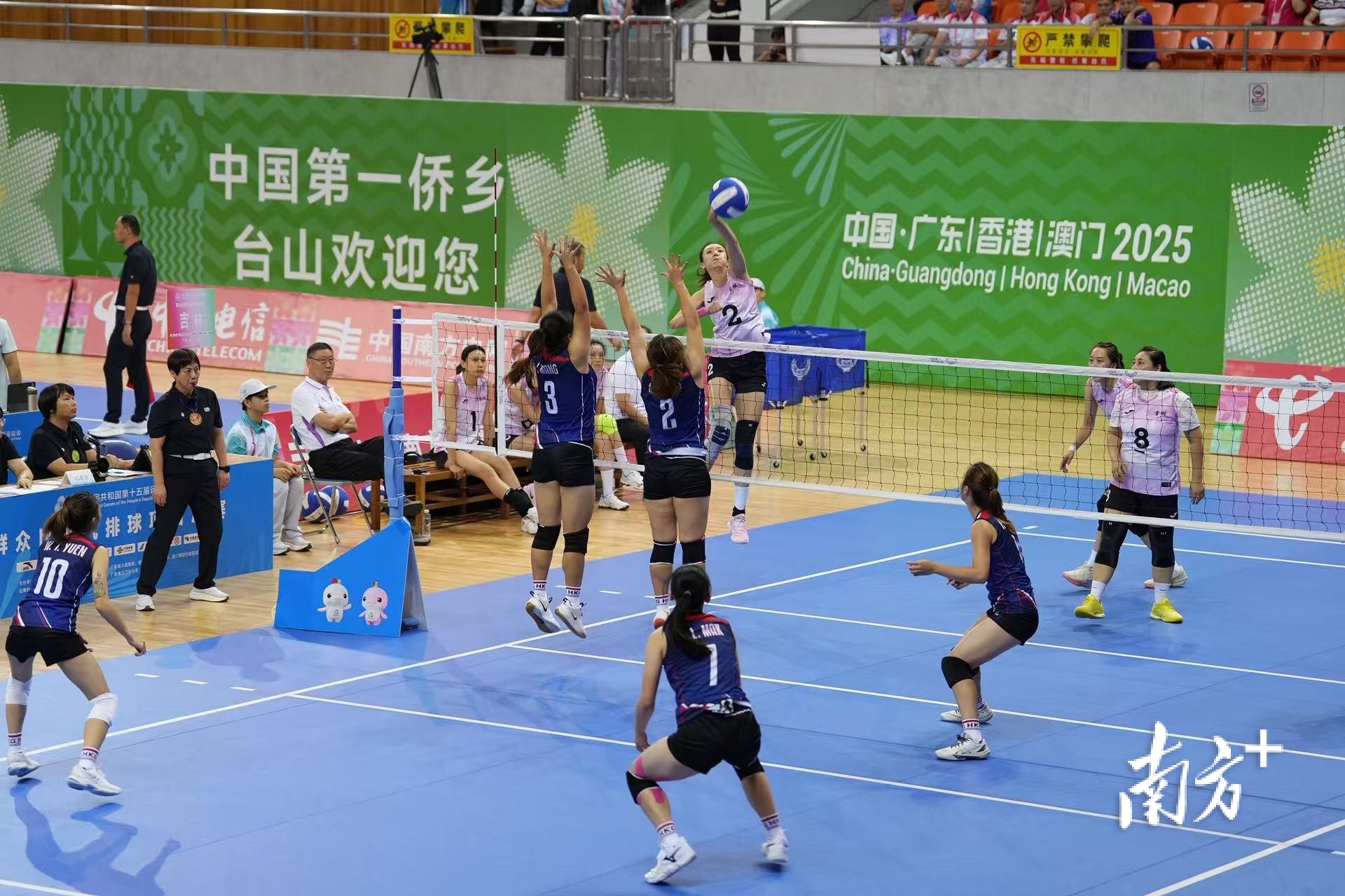 前国手孙玥也来参赛！十五运会群众比赛气排球项目决赛在江门开赛