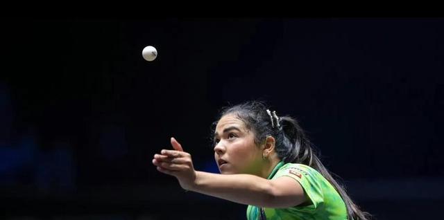 王曼昱3-0击败迪亚兹，对手父女盛赞：王曼昱不可思议！咋回事？